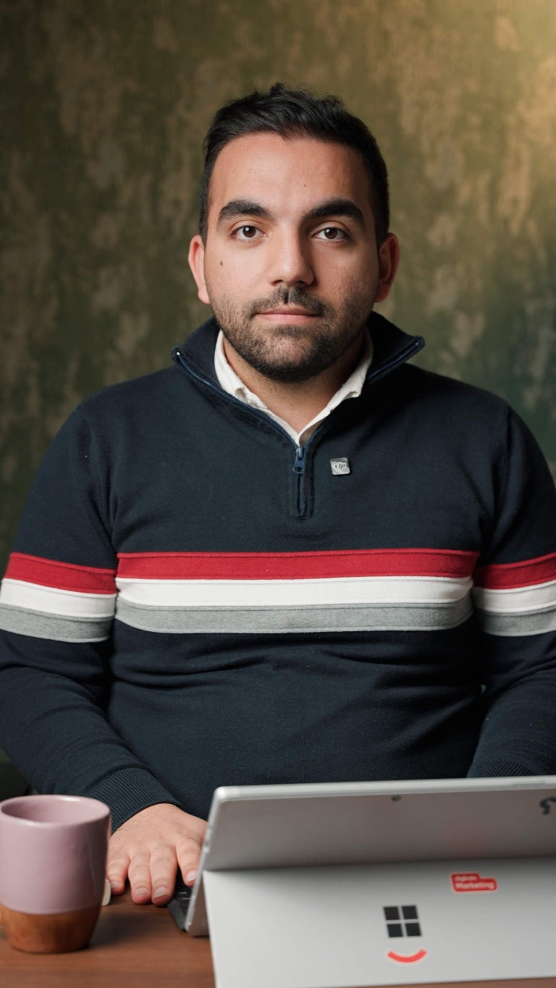 معین حسینی
